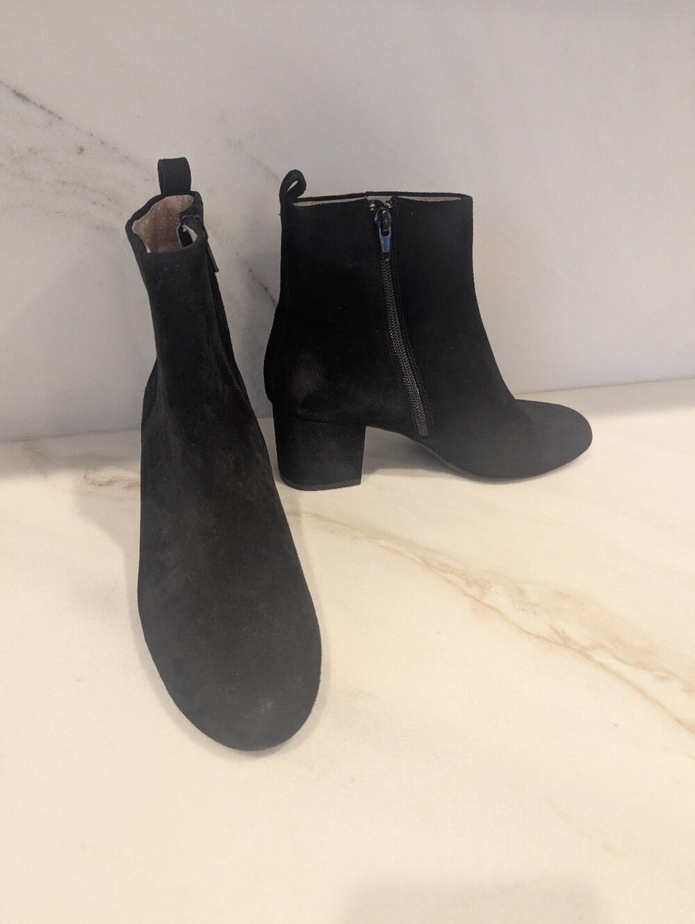 Gianni Bini, the Jaydennn Suede Booties Ankle Boots Suede Black Block Heel 6M